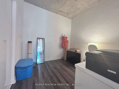 Photo 10 at 207 - 45 Baseball Place E, South Riverdale, Toronto