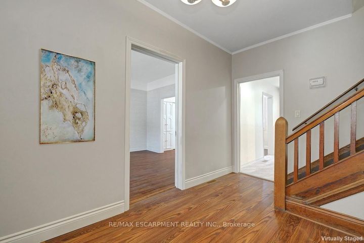 Photo 5 at 14 Niagara Street, Industrial Sector, Hamilton