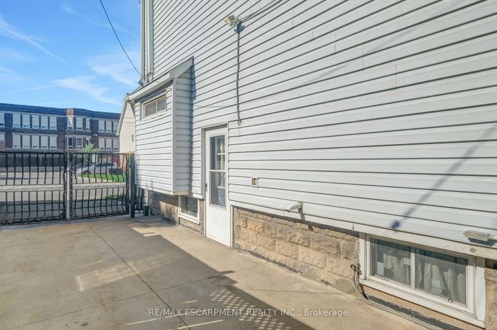 Photo 39 at 14 Niagara Street, Industrial Sector, Hamilton