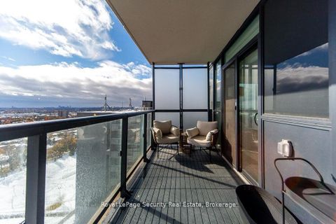 Photo 20 at 2009 - 1461 Lawrence Avenue W, Amesbury, Toronto