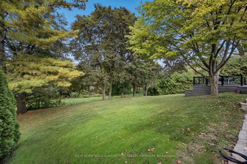 Photo 32 at 48 Royal Road, Aurora Village, Aurora