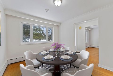 Photo 12 at 6 Peacham Crescent, CFB, Toronto