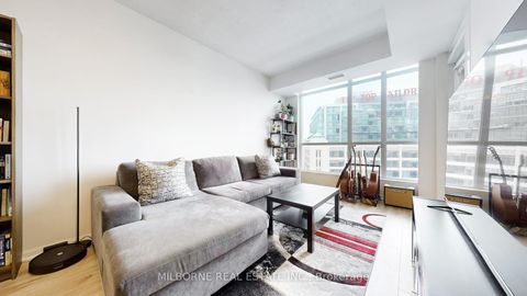 Photo 10 at 926 - 628 Fleet Street, Niagara, Toronto