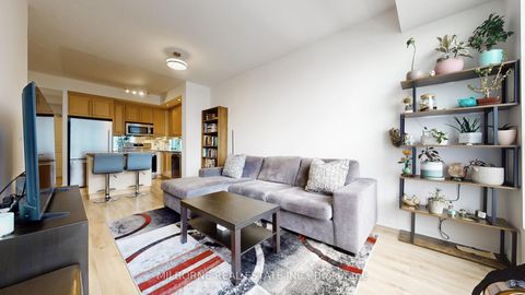 Photo 14 at 926 - 628 Fleet Street, Niagara, Toronto