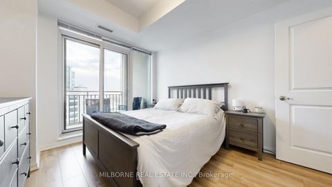 Photo 19 at 926 - 628 Fleet Street, Niagara, Toronto