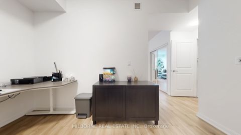 Photo 26 at 926 - 628 Fleet Street, Niagara, Toronto