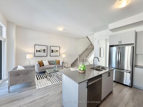 Photo 9 at 10 RUSSEL WICE Avenue, Rural Richmond Hill, Richmond Hill