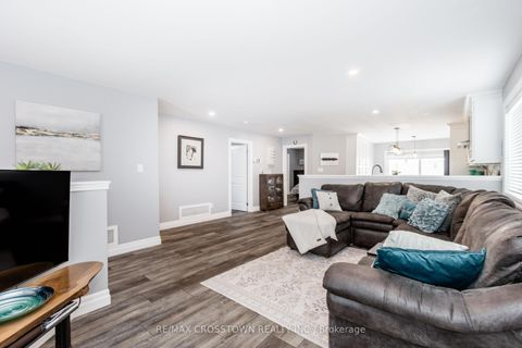 Photo 8 at 2237 Sproule Street, Alcona, Innisfil