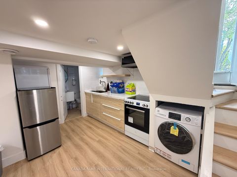 Photo 15 at 1235 Glencairn Avenue, Glen Park, Toronto