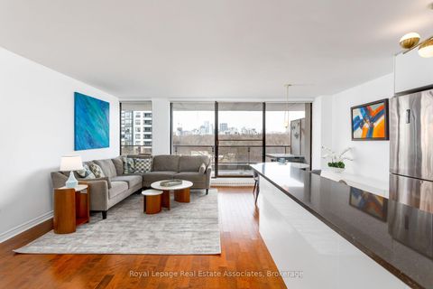 Photo 7 at 602 - 20 Avoca Avenue, Moore Park, Toronto