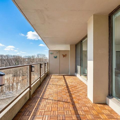 Photo 19 at 602 - 20 Avoca Avenue, Moore Park, Toronto