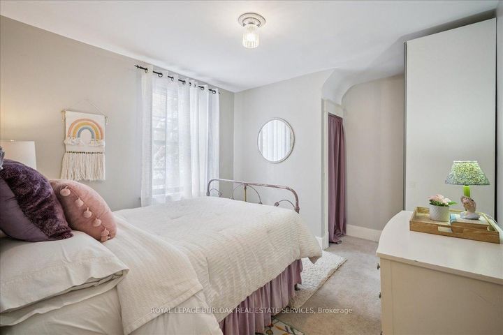 Photo 17 at 263 Hart Avenue, Roseland, Burlington