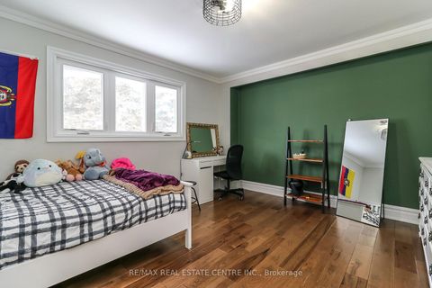 Photo 29 at 39 Cardinal Street, Cundles East, Barrie