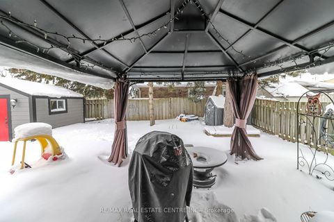 Photo 37 at 39 Cardinal Street, Cundles East, Barrie