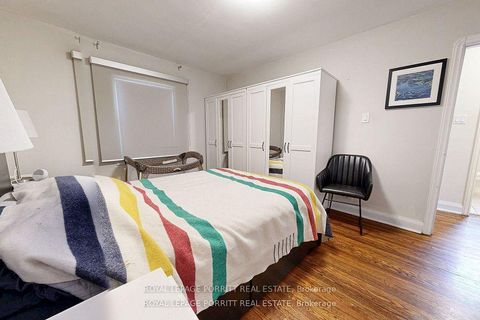 Photo 11 at 217 Alderbrae Avenue, Alderwood, Toronto