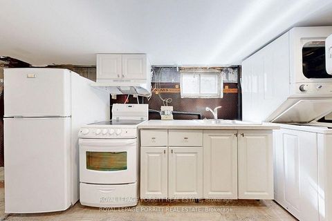 Photo 18 at 217 Alderbrae Avenue, Alderwood, Toronto