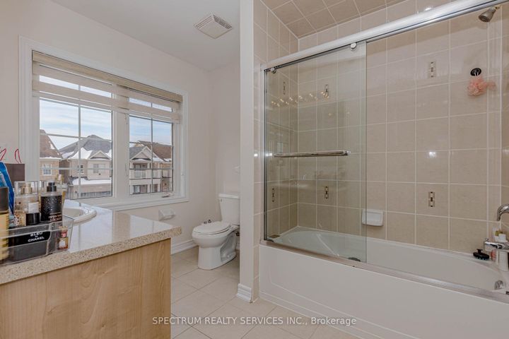 Photo 23 at 75 Elmcrest Drive, Credit Valley, Brampton