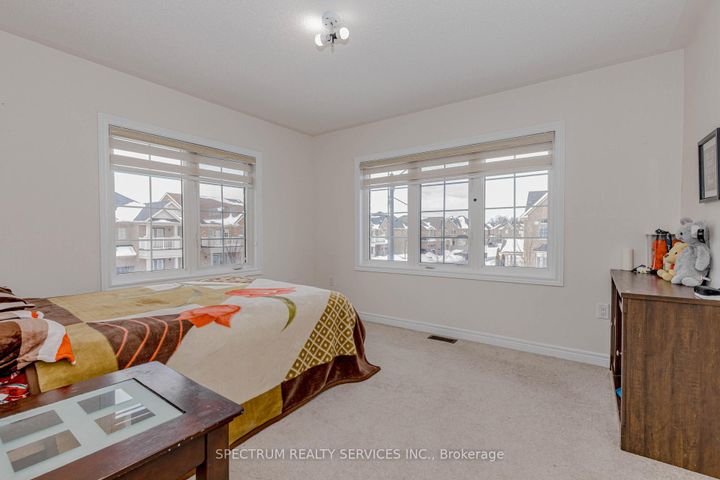 Photo 24 at 75 Elmcrest Drive, Credit Valley, Brampton