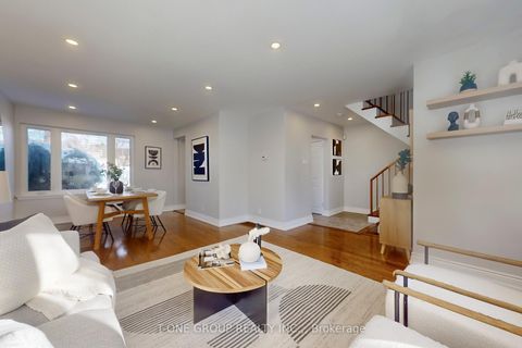 Photo 4 at 26 Balaby Crescent, Don Mills, Toronto