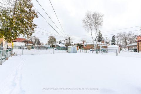 Photo 9 at 55 Watercliffe Road, Kipling, Toronto