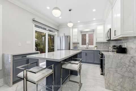 Photo 13 at 107 Mynden Way, Woodland Hill, Newmarket