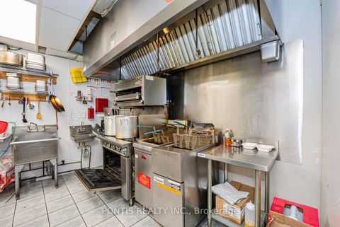 Photo 25 at 4918 Yonge Street, Westgate, Toronto