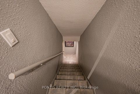 Photo 34 at 4918 Yonge Street, Westgate, Toronto