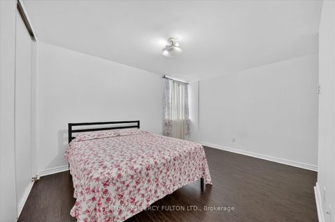 Photo 24 at 816 - 1 Massey Square, Crescent Town, Toronto