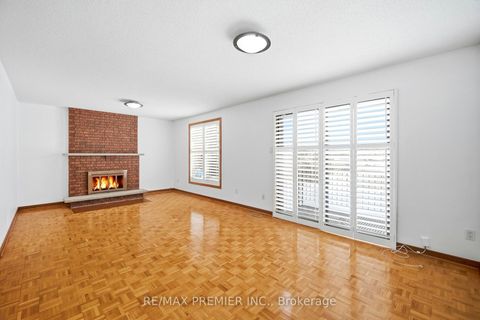 Photo 8 at 10 Sharpecroft Boulevard, York University Heights, Toronto