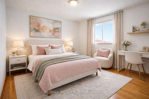 Photo 19 at 10 Sharpecroft Boulevard, York University Heights, Toronto
