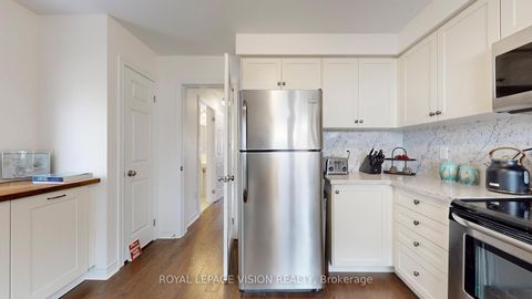 Photo 13 at 32 Zezel Way, Dorset Park, Toronto
