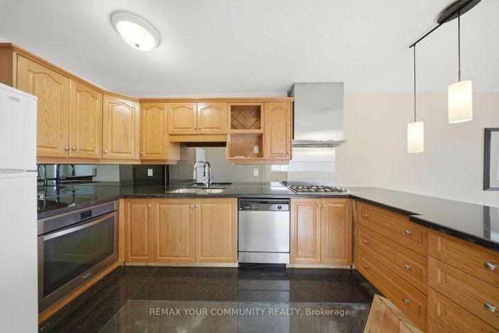 Photo 12 at 1500 Paddington Court, Palmer, Burlington