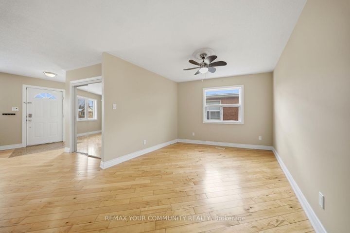 Photo 19 at 1500 Paddington Court, Palmer, Burlington