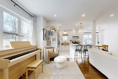 Photo 4 at 143 Hainford Street, West Hill, Toronto