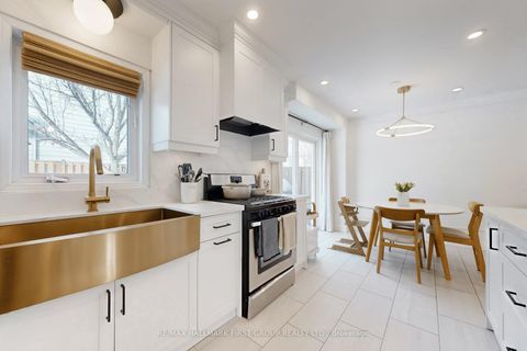 Photo 7 at 143 Hainford Street, West Hill, Toronto