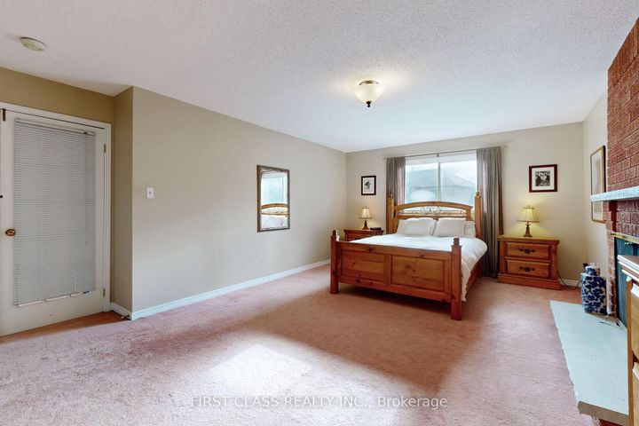 Photo 17 at 7 Kenpark Avenue, Snelgrove, Brampton