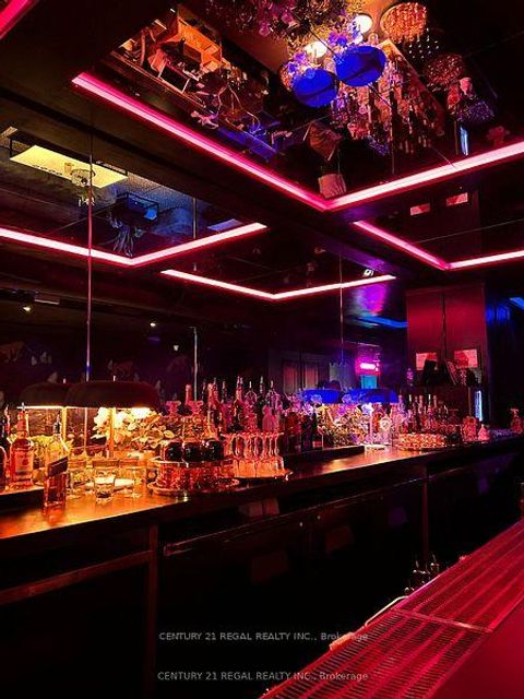 Photo 11 at 563 QUEEN Street W, University, Toronto