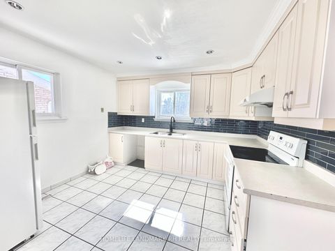 Photo 11 at 66 Corning Road, Don Valley Village, Toronto