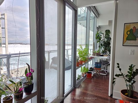 Photo 6 at 815 - 39 Queens Quay E, Waterfront Communities C8, Toronto