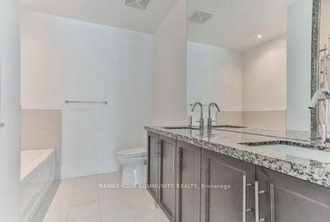 Photo 23 at 815 - 39 Queens Quay E, Waterfront Communities C8, Toronto