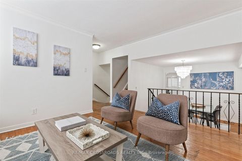 Photo 4 at 98 Willowridge Road, Richview, Toronto