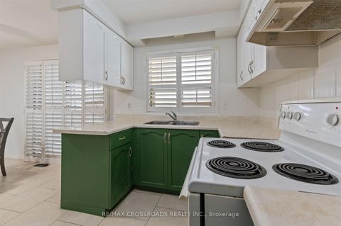 Photo 10 at 98 Willowridge Road, Richview, Toronto