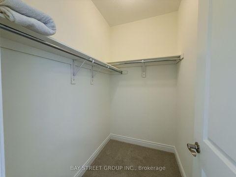 Photo 13 at 18 Shelson Place, Sutton & Jackson's Point, Georgina