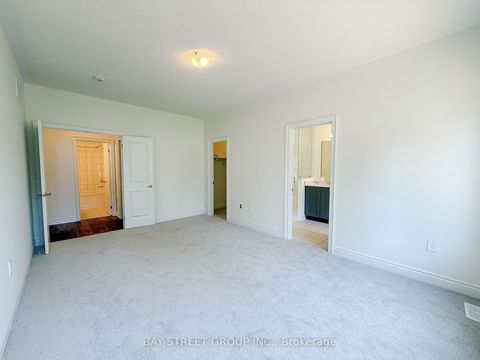 Photo 14 at 18 Shelson Place, Sutton & Jackson's Point, Georgina