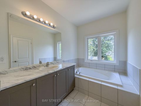 Photo 15 at 18 Shelson Place, Sutton & Jackson's Point, Georgina