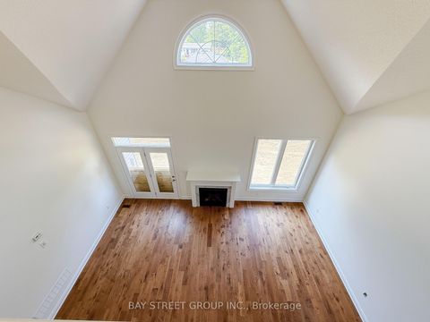 Photo 22 at 18 Shelson Place, Sutton & Jackson's Point, Georgina