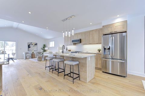 Photo 9 at 21 Nelson Avenue, Central, Ajax