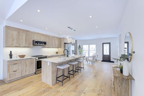 Photo 10 at 21 Nelson Avenue, Central, Ajax