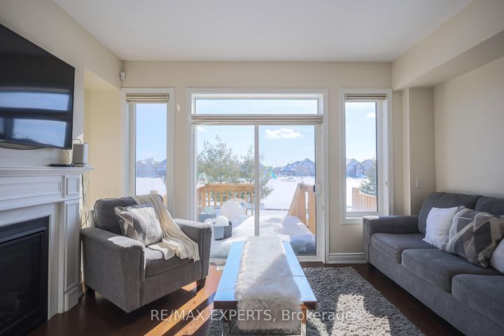 Photo 16 at 27 Hogan Manor Drive, Northwest Brampton, Brampton