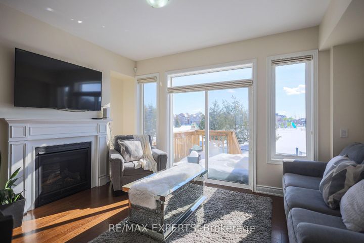 Photo 17 at 27 Hogan Manor Drive, Northwest Brampton, Brampton